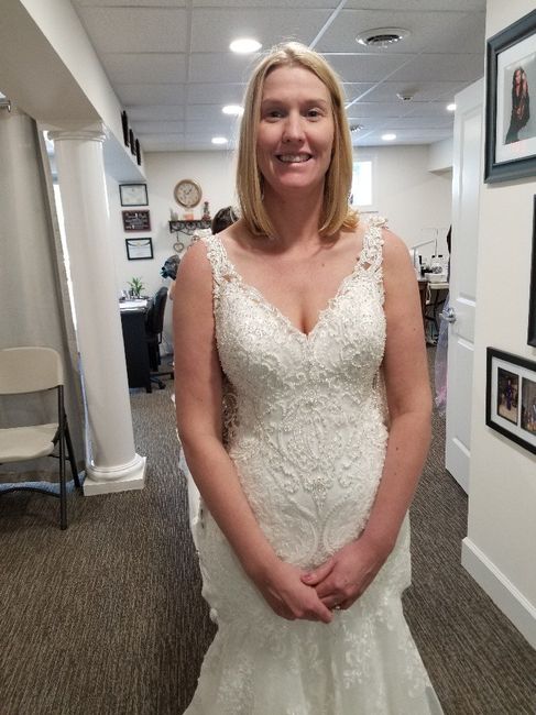 Say yes to the sexy dress?! 6