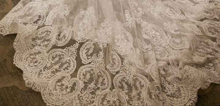 Help me pick out me head piece - 2