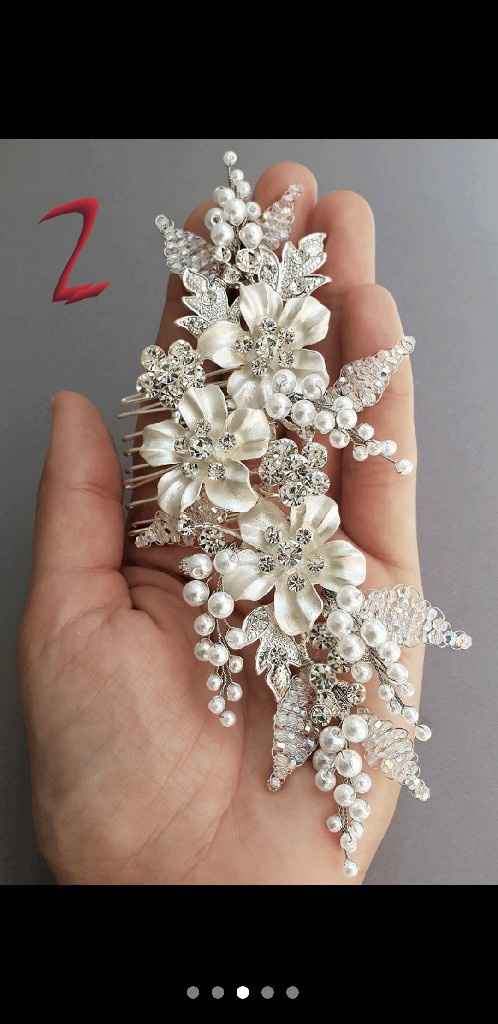 Help me pick out me head piece - 6