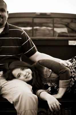 Sneek Peak at some of my Engagment Pictures