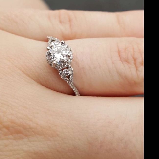 Show me... your halo engagement rings!! 💍 17