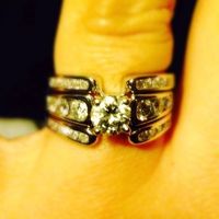 Show me your wedding bands!