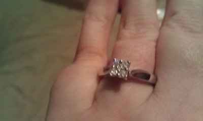MY ENGAGEMENT RING :)
