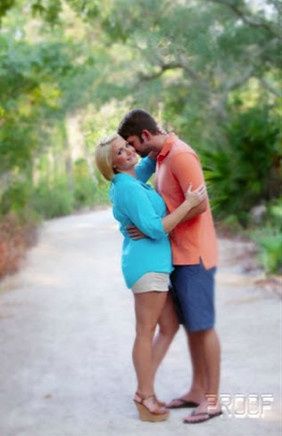 I also wanted to share ENGAGEMENT PICS!!