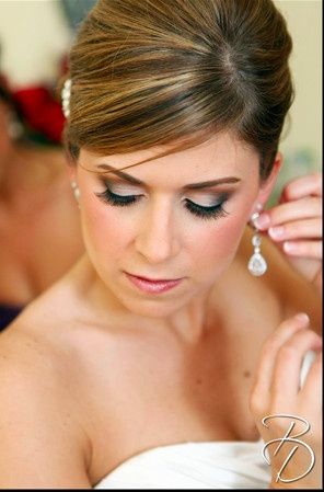 What do you think of these makeup looks????