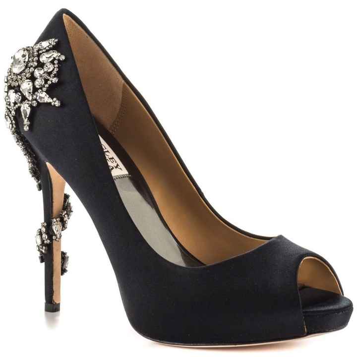 Show us your Bridal Shoes!!