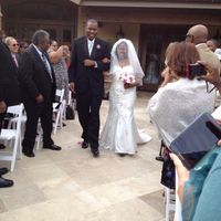 I'm Married!!! Non Pro Pic included