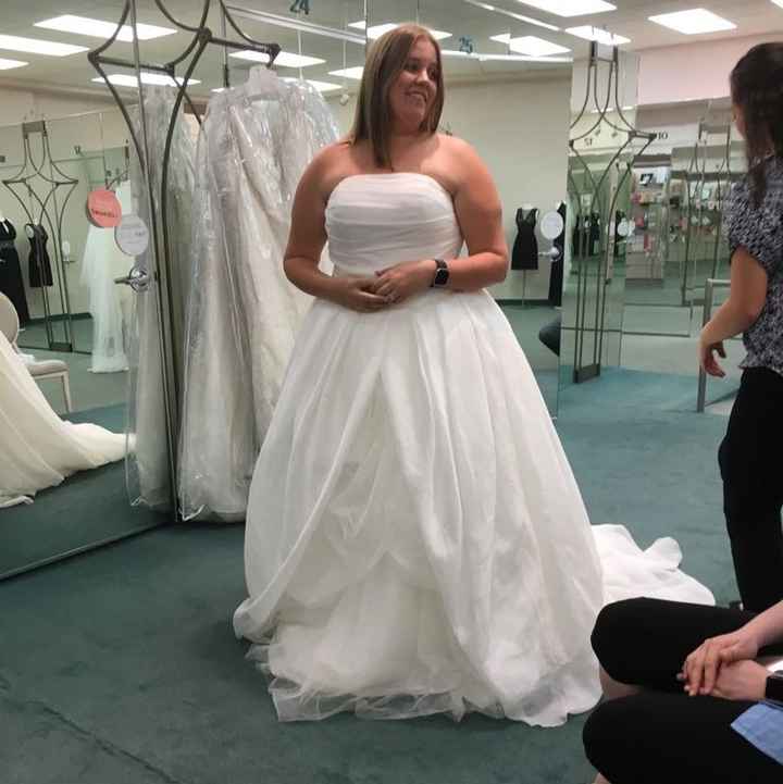 Show off those dresses!