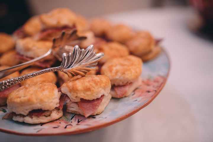 Sunday Brunch Garden Wedding Pro BAM