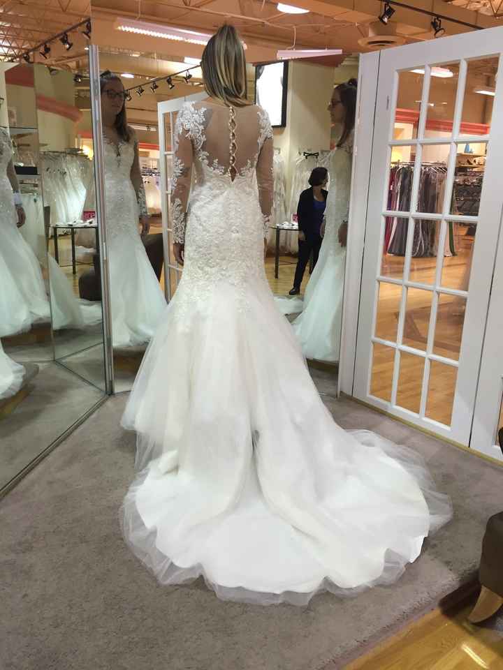 Let's show off our dresses.