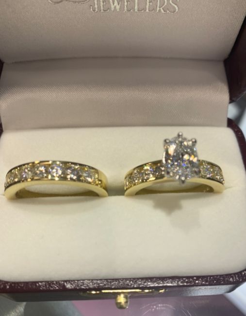 Brides of 2022! Show us your ring! - 1