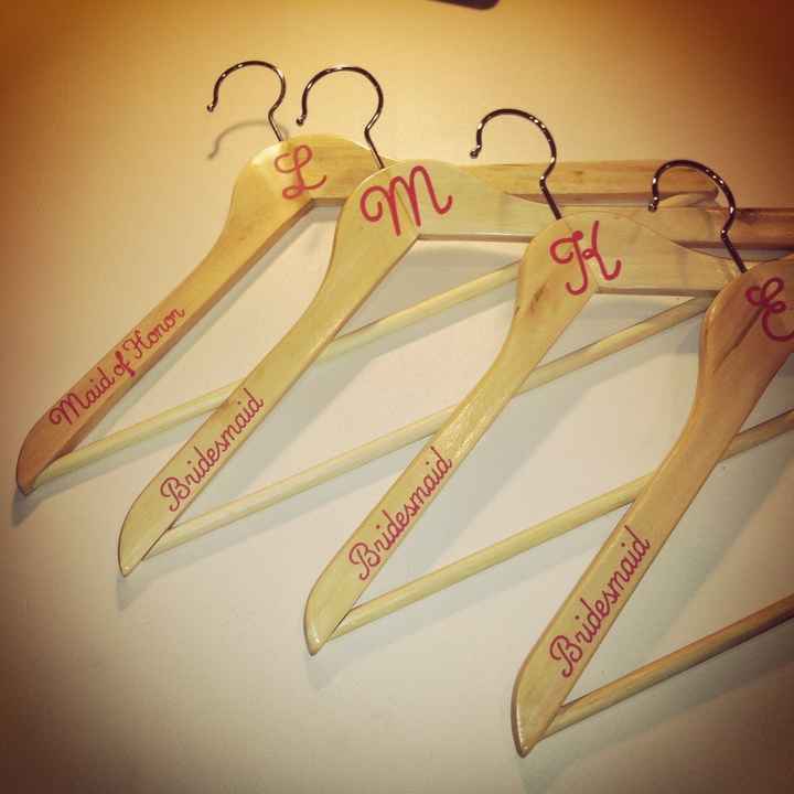 DIY - Dress Hangers for my Bridesmaids (PIP)