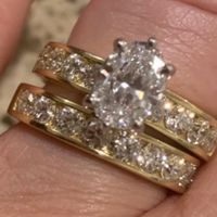 Brides of 2022! Show us your ring! - 1