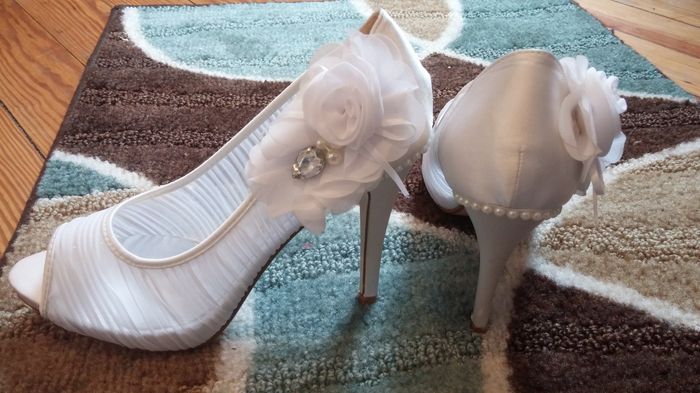 Show me your shoes.. Please!