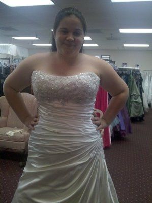 Plus size brides you're help is needed