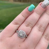 Brides of 2022! Show us your ring! - 1