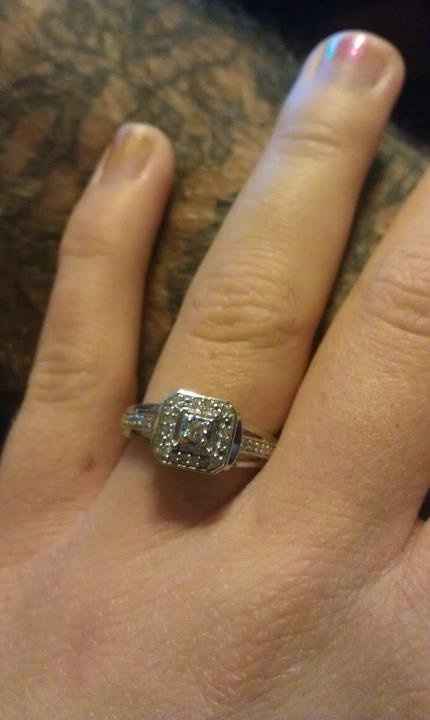 I'd love to see everyone's engagment rings.