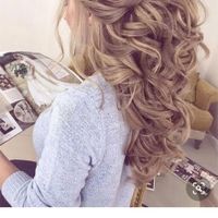 Hair dilemma... updo or down? - 1