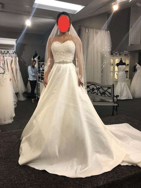 Wedding dress calling petite brides! 5
