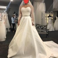 Wedding dress calling petite brides! - 1