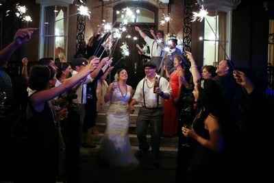 Fun (PROPERLY HOSTED) Weddings!
