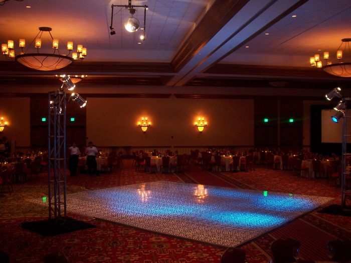 How do I take back my RSVP? I don't want to go to a Dry wedding!