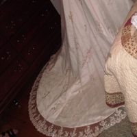 What does your dress look like? Post pics or give style number. I want to know what the trend is!