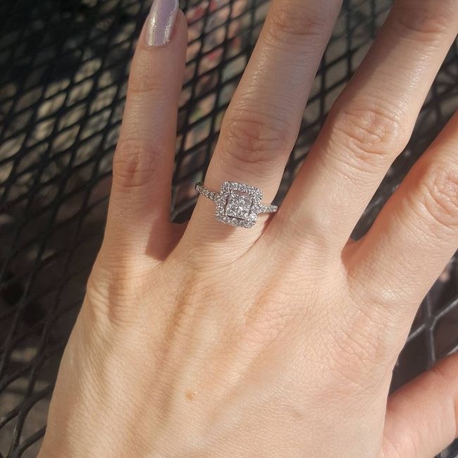 SHOW OFF YOUR RINGS LADIES!! I wanna see that bling!!!