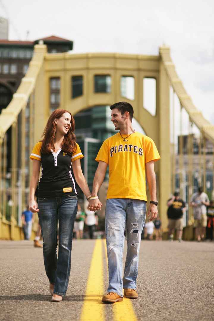 Show me your engagement photos!! :)