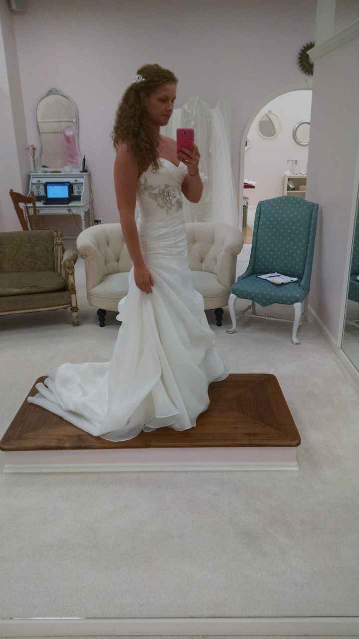 Hair trial and FINAL dress fitting!! Eek!