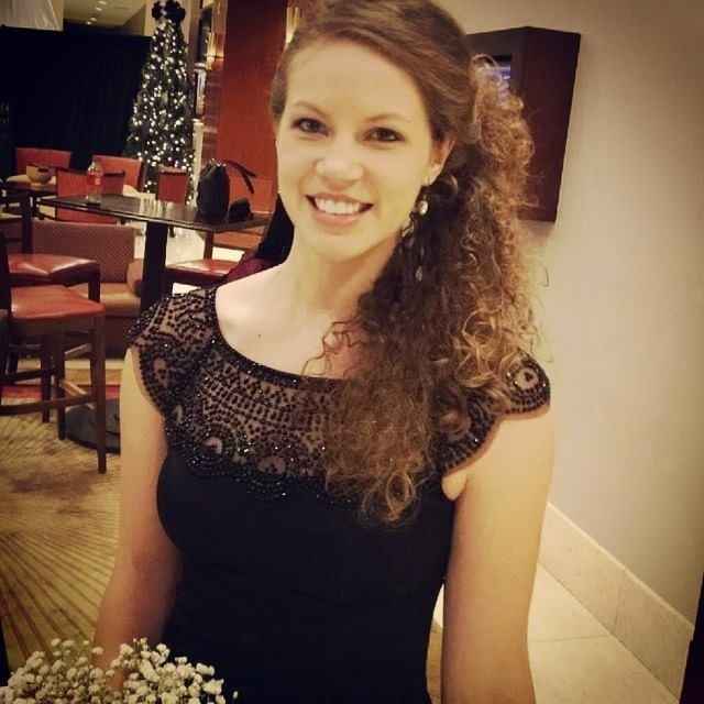 curly girls - wedding day hair style?