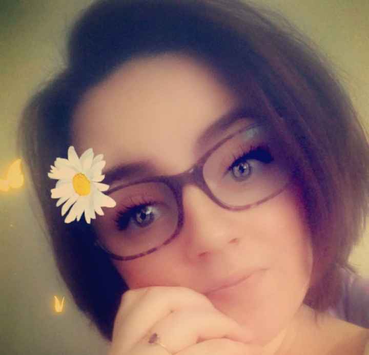 Engagement picture question - 2