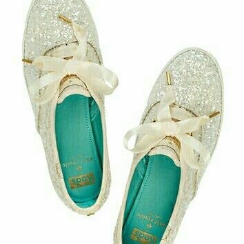 Flat wedding shoes?