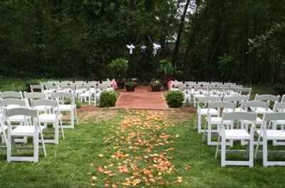 What is the best way to do a garden wedding???