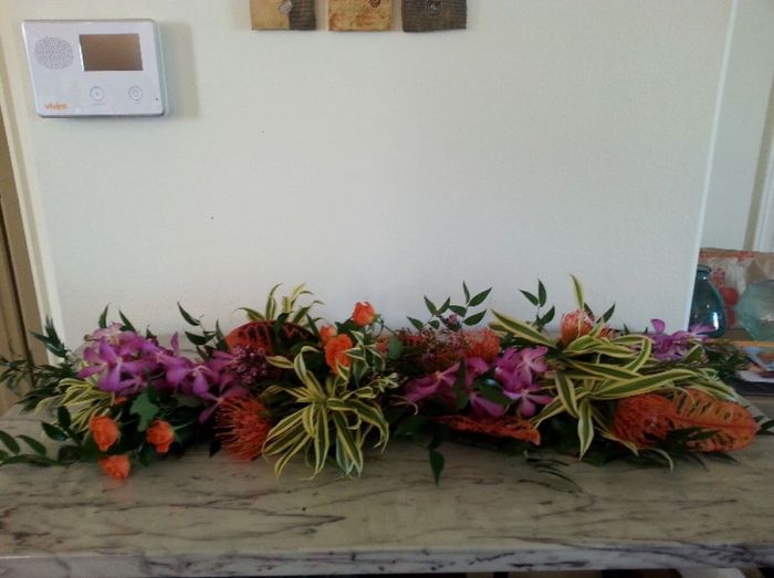 Do you like this centerpiece mock up?