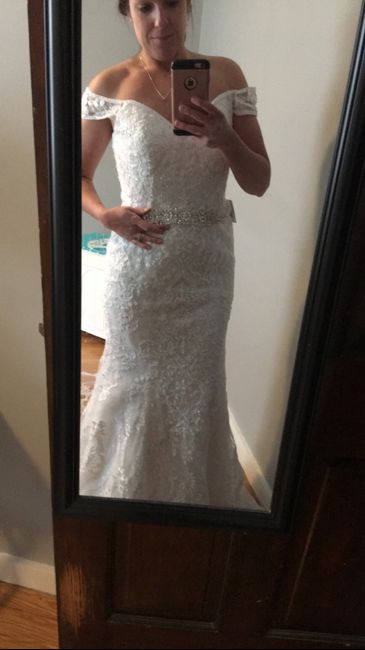 Any other off shoulder sleeves brides out there 2