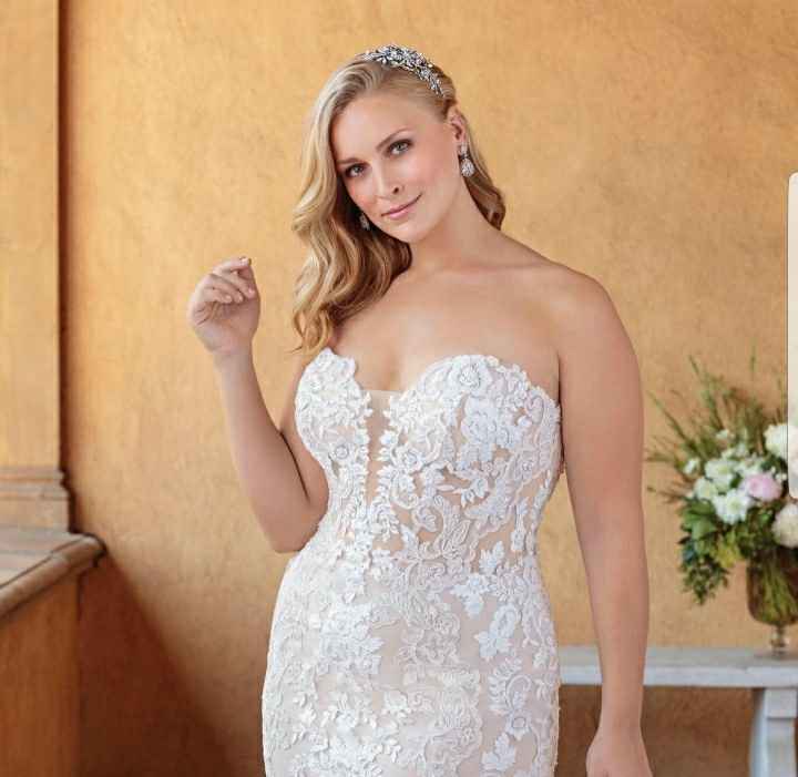 Help need suggestions for makeup and hair for this wedding dress - 1
