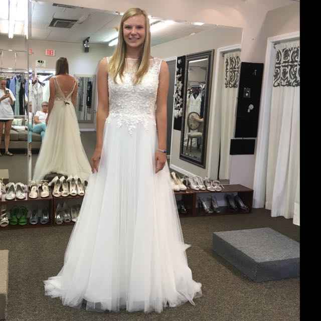 Your Wedding Dress: Show & Tell! - 1