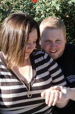 Engagement Pictures!! :)
