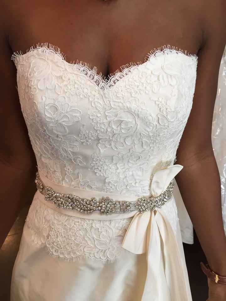 Let me see YOUR dresses ladies!