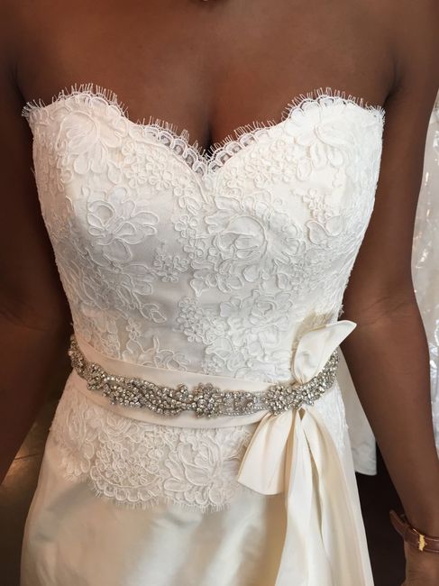 Let me see YOUR dresses ladies!