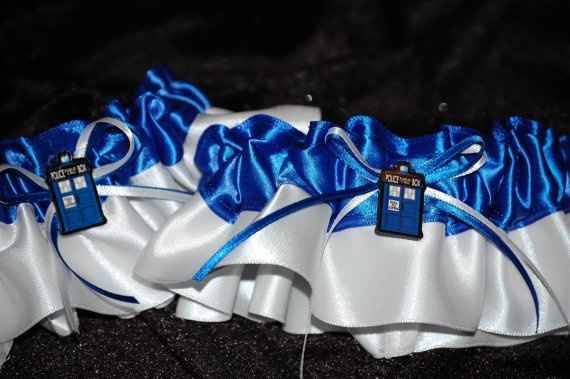 Show me your garter!!
