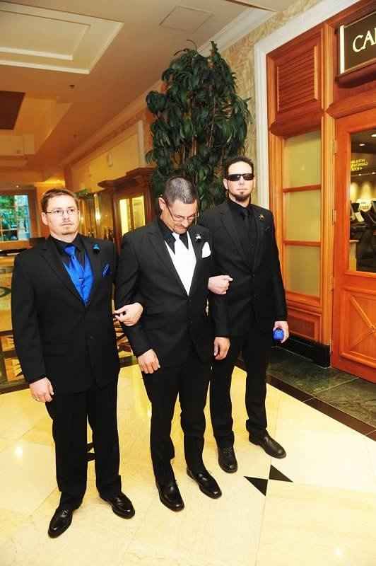 Back from my Vegas wedding! (and honeymoon) **ADDED photos pg 4 and 5!