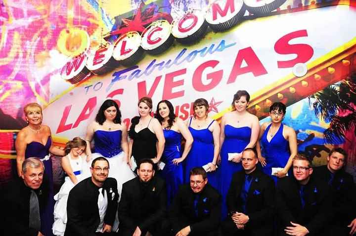 Back from my Vegas wedding! (and honeymoon) **ADDED photos pg 4 and 5!