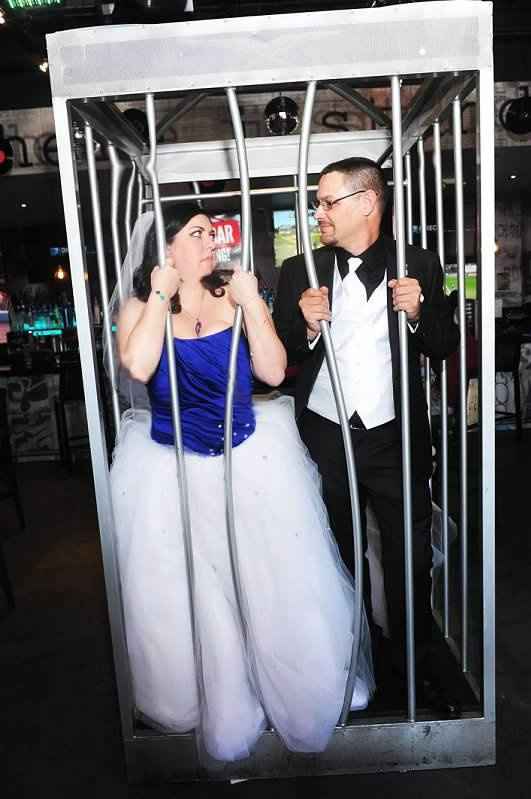 Back from my Vegas wedding! (and honeymoon) **ADDED photos pg 4 and 5!