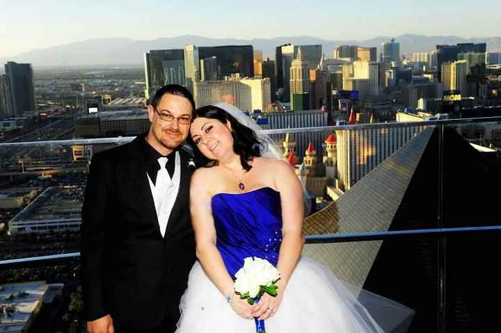 Back from my Vegas wedding! (and honeymoon) **ADDED photos pg 4 and 5!