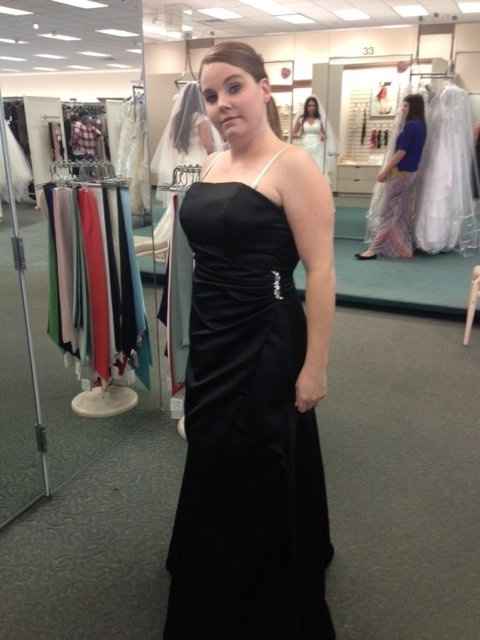 MOH and I choose the BM dresses! *pic*