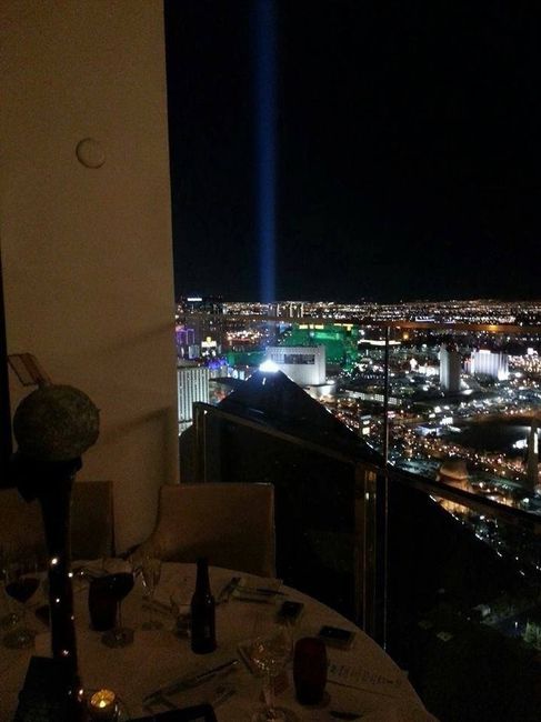 Back from my Vegas wedding! (and honeymoon) **ADDED photos pg 4 and 5!