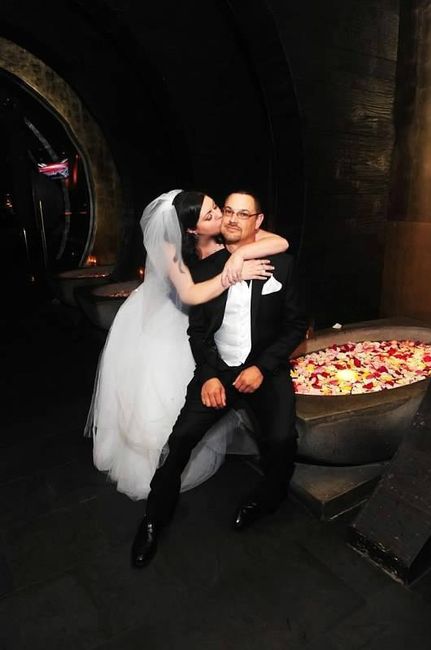 Back from my Vegas wedding! (and honeymoon) **ADDED photos pg 4 and 5!
