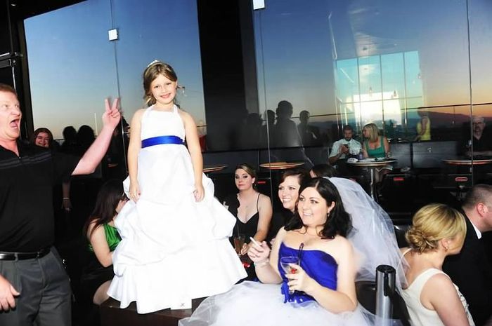 Back from my Vegas wedding! (and honeymoon) **ADDED photos pg 4 and 5!